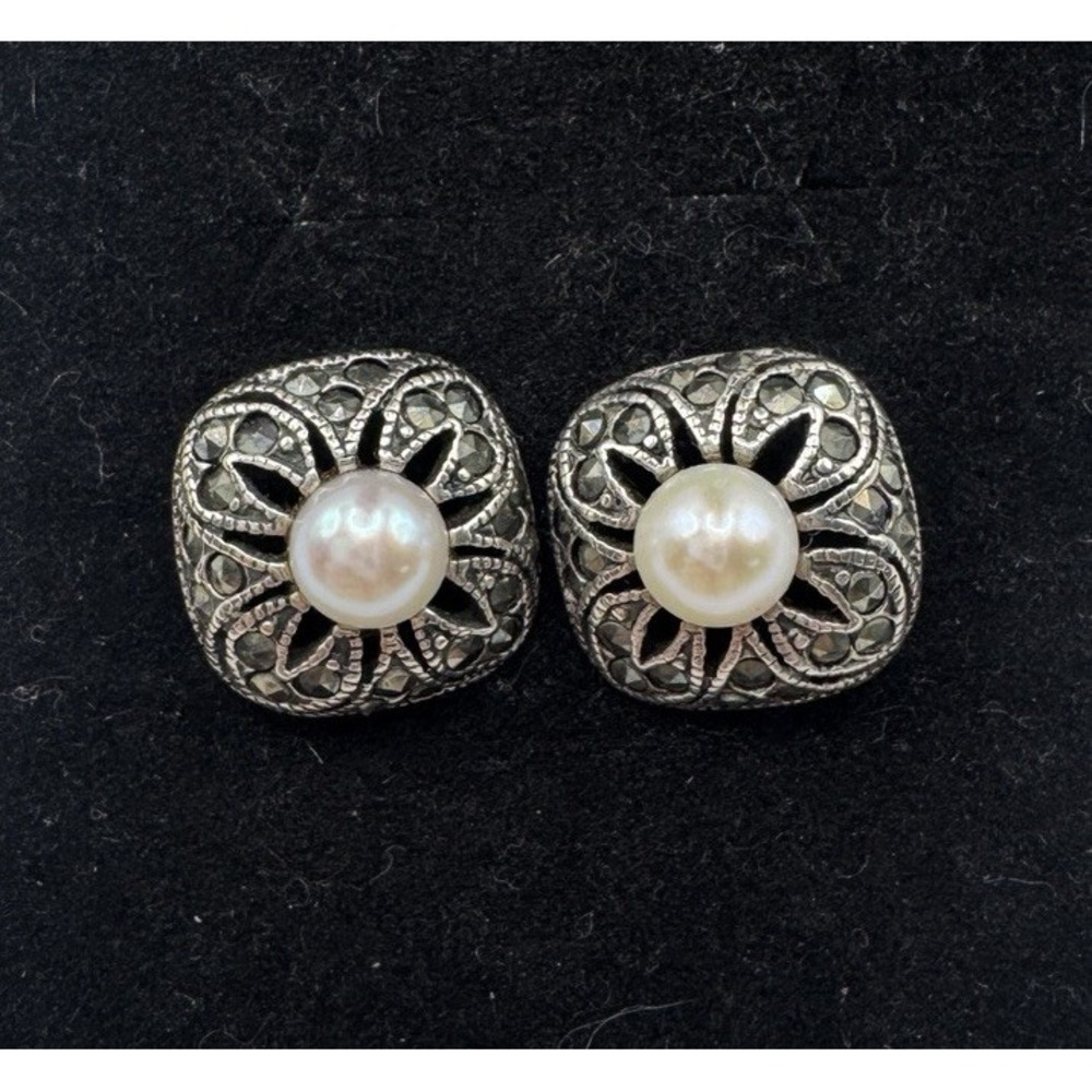 Vintage Sterling Silver‎ Marcasite Mabe Pearl Stud Earrings 925 Elegant